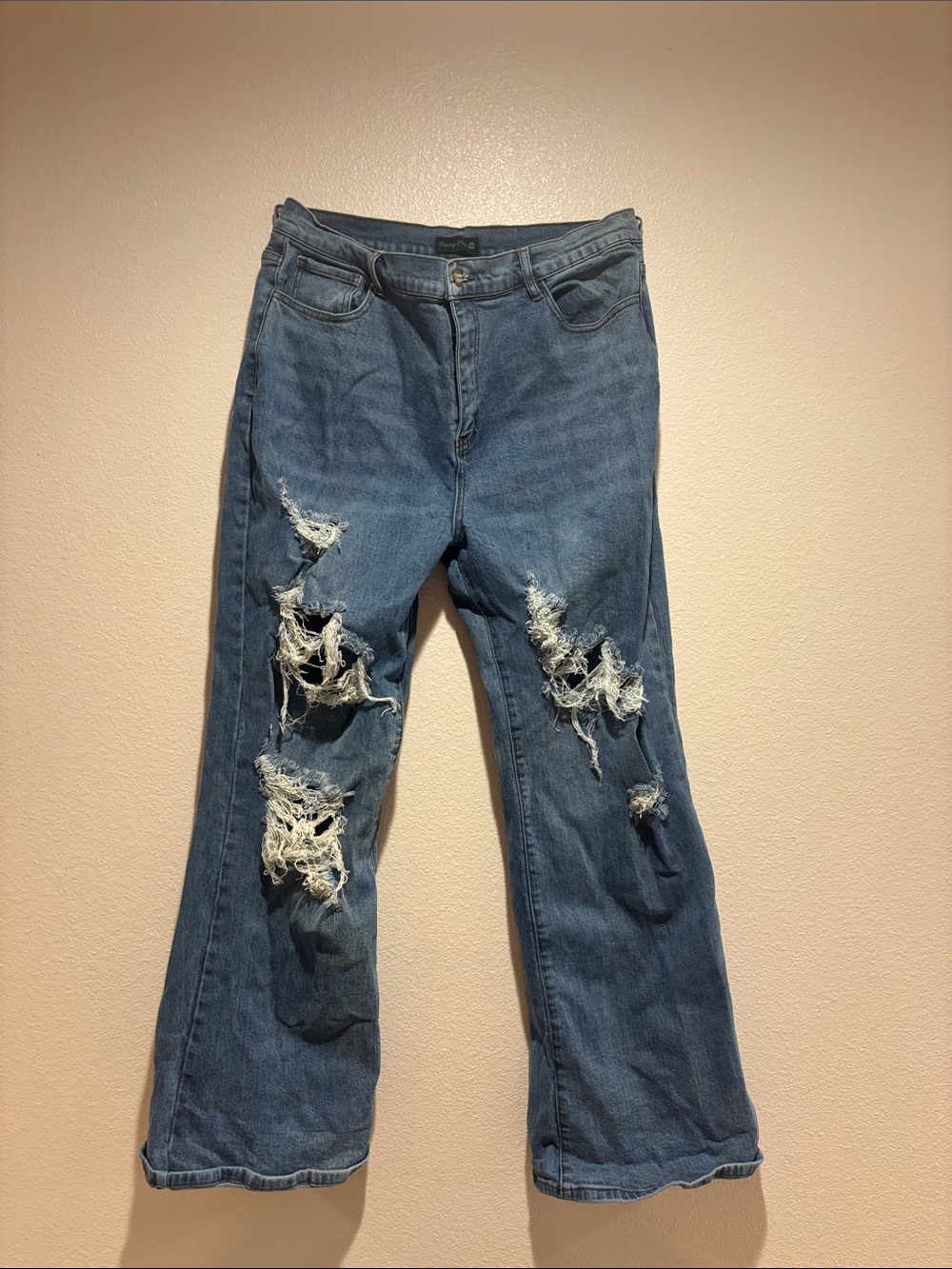 Women’s Blue Wide-Leg Distressed Jeans